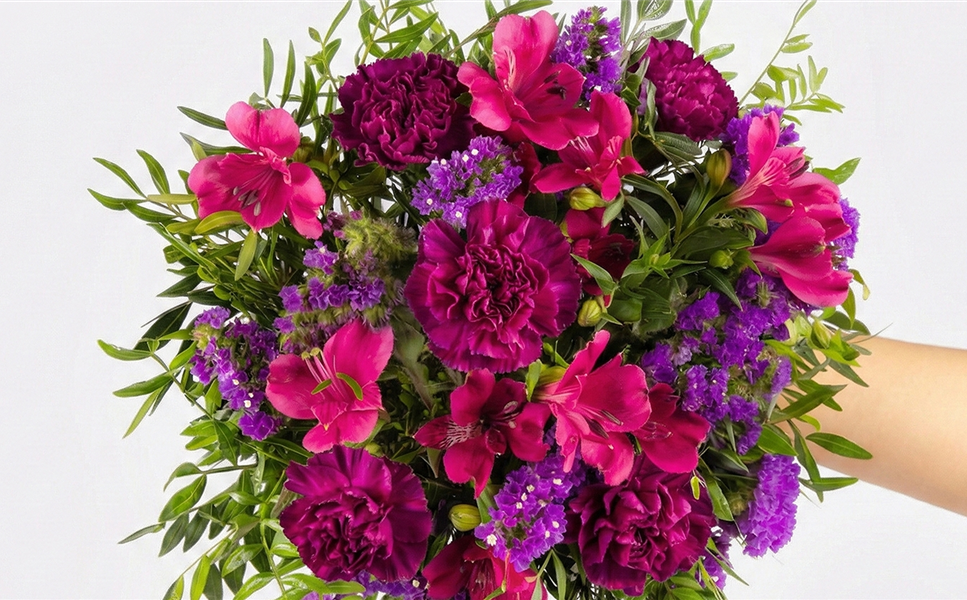 Jede Woche ein neues florales Meisterwerk! - STRAUSS DER WOCHE