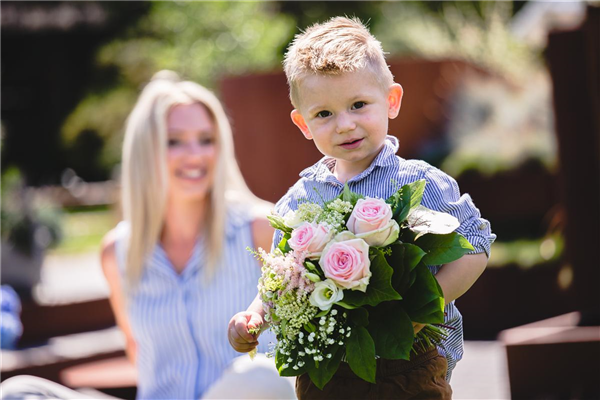 10.05. Muttertag geöffnet 